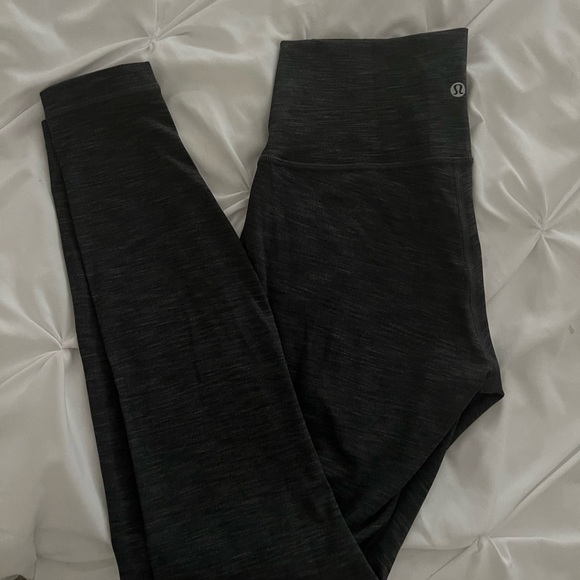 Lululemon Tights never worn - Picture 4 of 5